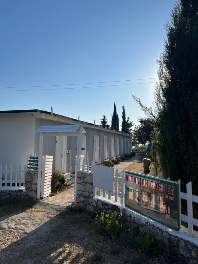 Albanian Garden Hotell Gjilek Exteriör bild